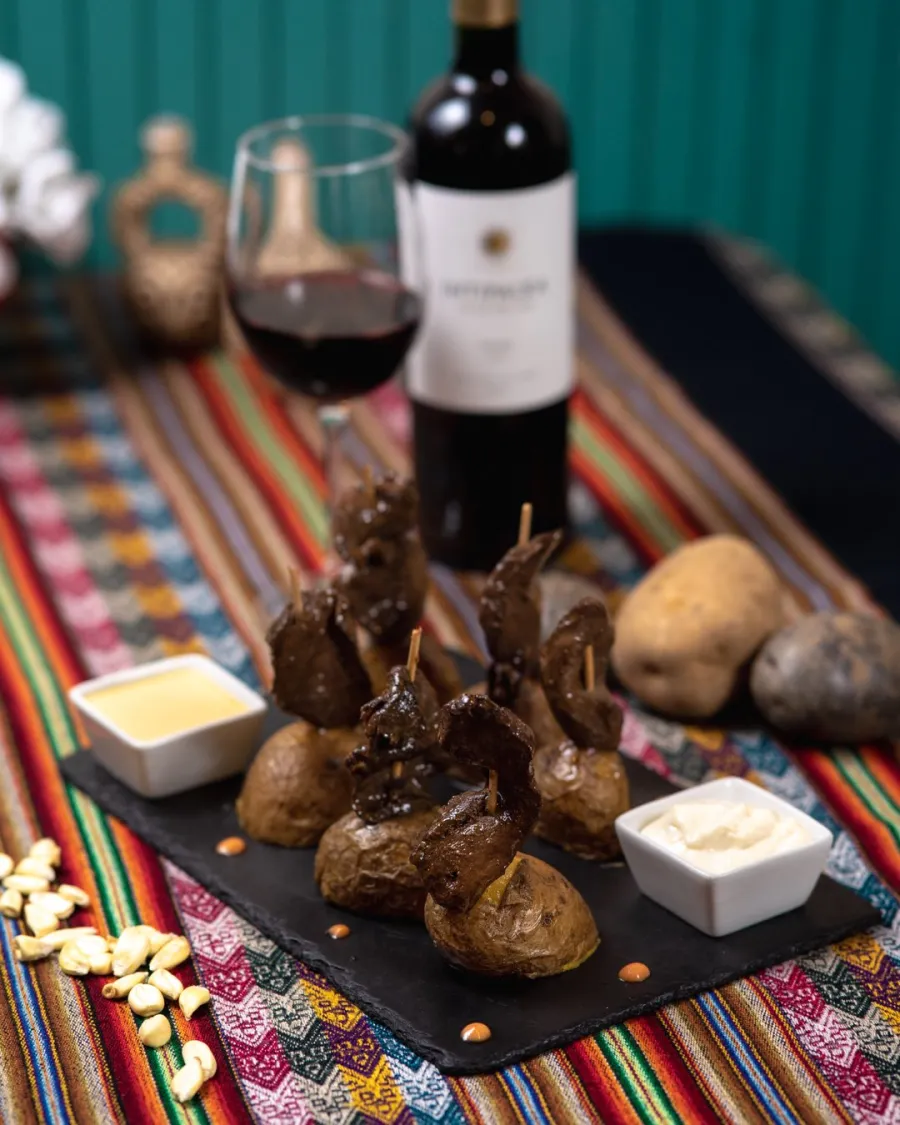 Anticuchos de Corazón de Res